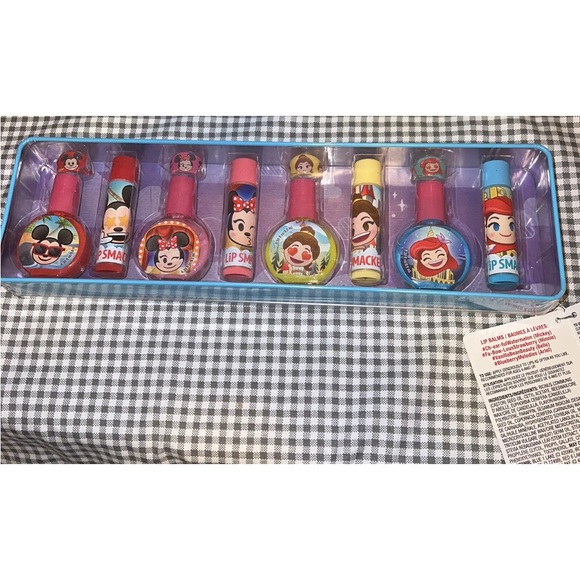 Disney Lip Smacker 4 Lip Gloss, 4 Nail Polish&4 Ring 12 Pieces Set Blue Tin. new - Picture 5 of 16